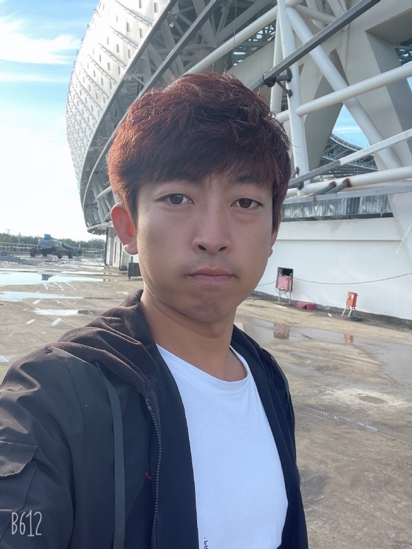 绅士大男孩的第一张照片--辽宁基督教相亲网